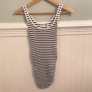 Old Navy Maternity Top, size medium.